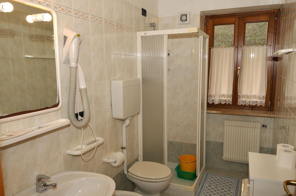 Residence Betulla Molveno Rom bilde