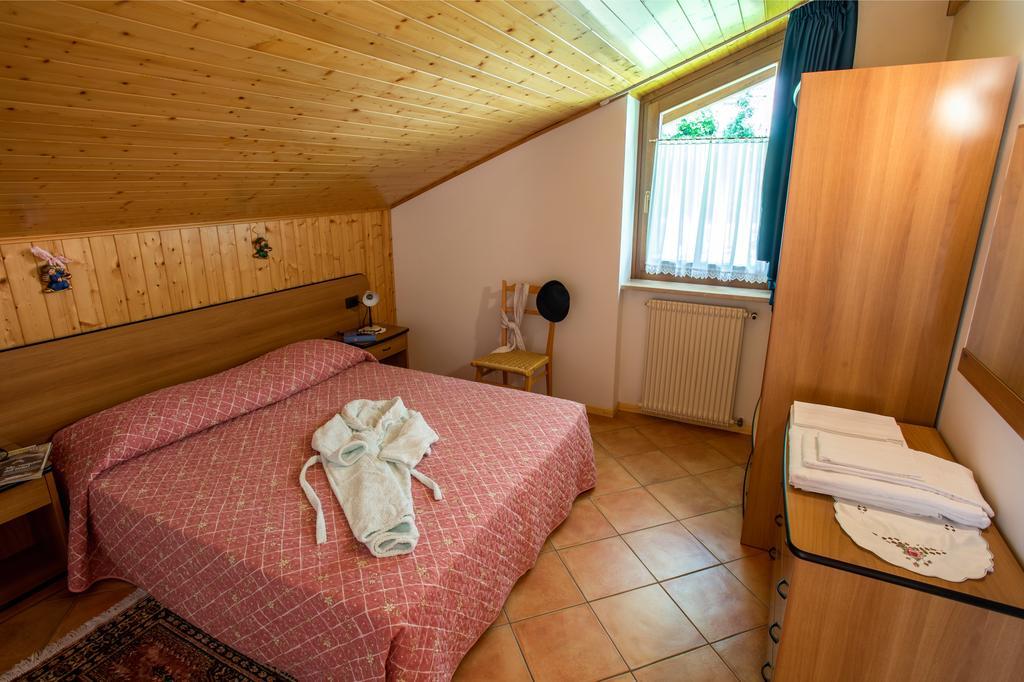 Residence Betulla Molveno Eksteriør bilde